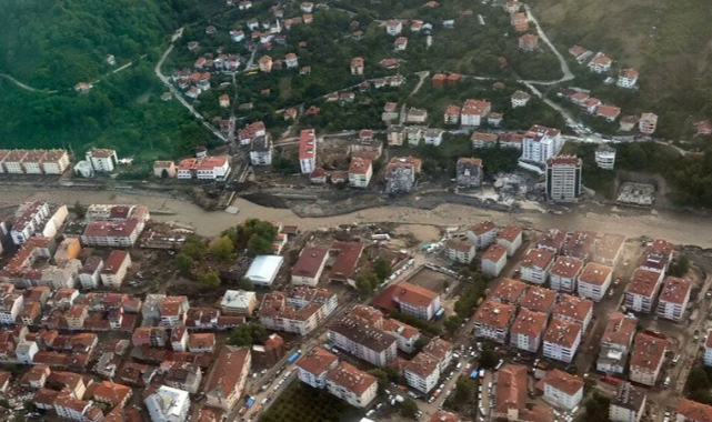 Batı Karadeniz'deki sel felaketinde can kaybı artıyor