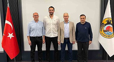 Alanya Belediyespor, Başantrenör Serkan Oğuz ile sözleşme uzattı