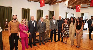 Ayvalık'ın hasat zamanını sergilediler