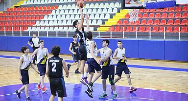 Basketbolda Türkiye'nin devleri Denizli'ye geliyor