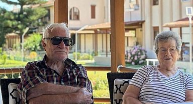 Ersun Yanal annesinden 1 hafta sonra babasını da kaybetti