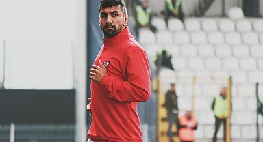 Karşıyaka'da Hakan Barış, çalışmalara başladı