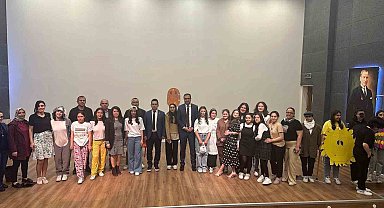 Liselilerin müzikli drama oyunu ilgi gördü