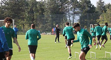 Sakaryaspor, İrfan Buz ile ilk idmanına çıktı