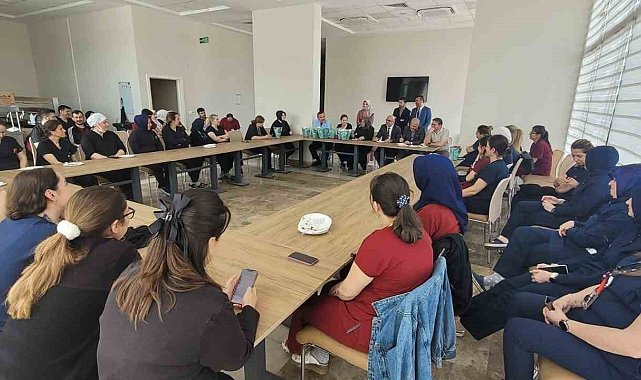 Afyonkarahisar'da Hemşireler Haftası'na anlamlı etkinlik