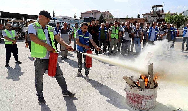 Akdeniz Belediye personeli yangın tatbikatına katıldı