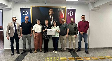 Anadolu Üniversitesi İngilizce Hazırlık Programı DEDAK tarafından akredite edildi