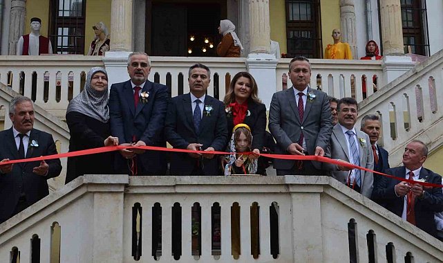 Bafra'da yıl sonu sergisi