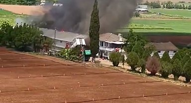 Bursa Yenişehir'de hayvan çiftliğinde büyük yangın