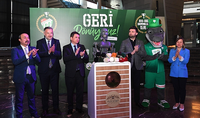 Bursaspor’un Süper Lig şampiyonluğunun 15’inci yılında görkemli kutlama