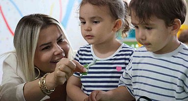 Büyükşehir çocukları ipekböceği ile tanıştırıyor