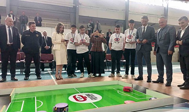 Çaycuma ilk kez Robot Yarışmasına ev sahipliği yaptı