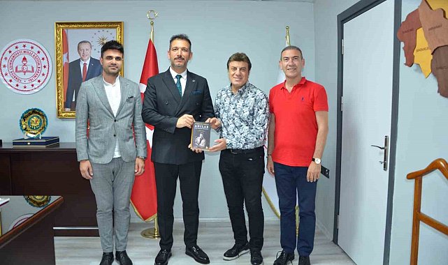 Coşkun Sabah, Manisa Güzel Sanatlar Lisesi öğrencileriyle buluştu