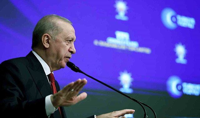 Cumhurbaşkanı Erdoğan: "Yeni anayasayı evrensel ölçüleri yansıtan eksiksiz bir hürriyetler listesi olarak aziz milletimizin ve demokrasimizin envanterine katmakta kararlıyız"