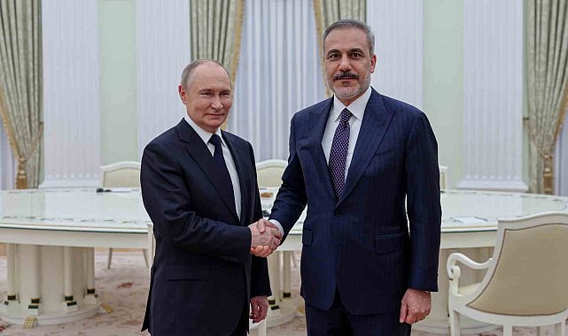 Dışişleri Bakanı Fidan, Rusya Devlet Başkanı Putin ile bir araya geldi