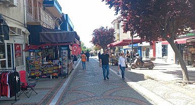Edirne'de Galatasaray'ın 5 yıldızlı bayrağını yırtıp kaçtılar