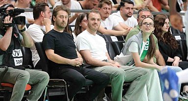 Ertuğrul Ersoy'dan Bursaspor Yörsan'a tribün desteği