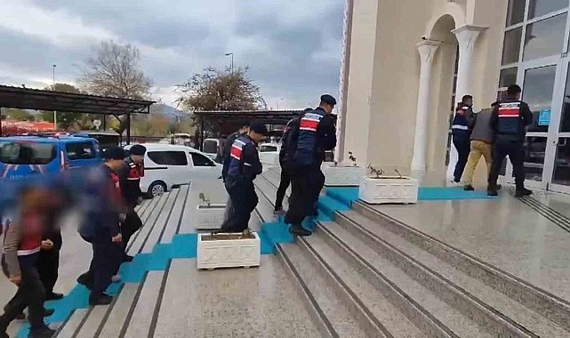 Fethiye'de 20 yıl sonra ortaya çıkarılan cinayetin ilk duruşması görüldü