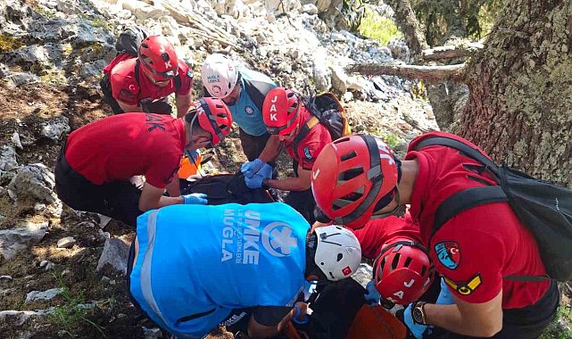 Fethiye'de Alman turist, yamaç paraşütü kazasında hayatını kaybetti