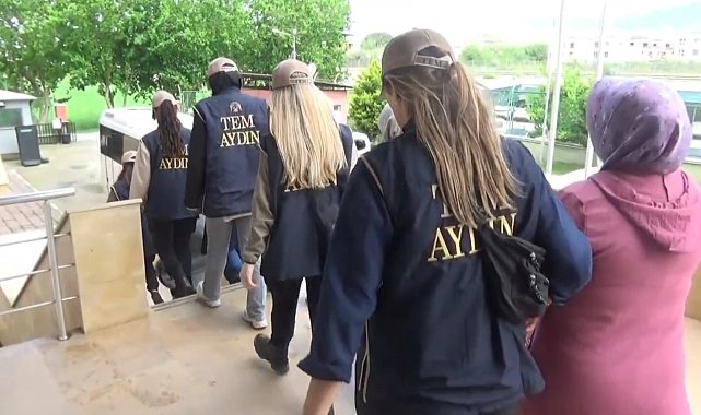 FETÖ'nün öğrenci yapılanmasına operasyon: 22 gözaltı