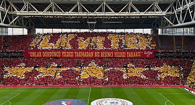 Galatasaray taraftarından, şampiyonluğa özel koreografi