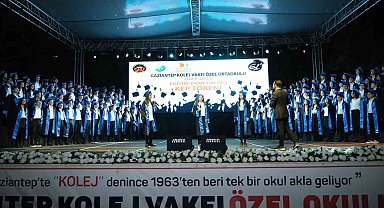 GKV Ortaokul mezunlarını uğurladı