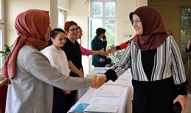 İŞKUR 'Gençlik programı iş arama becerileri eğitimi' MCBÜ'de gerçekleştirildi