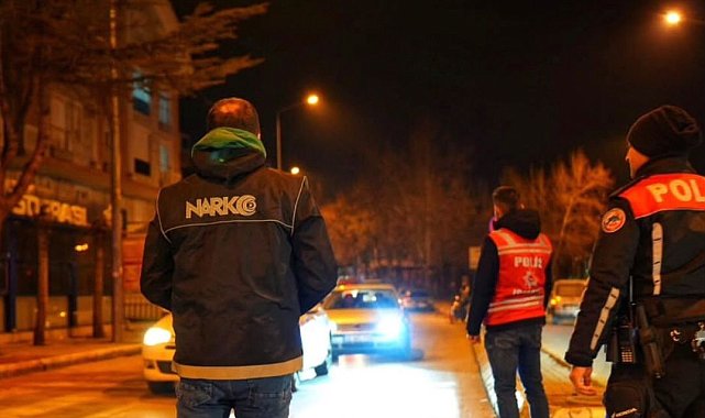 Isparta'da 24 saatlik polis denetiminde aranan 3 şahıs yakalandı