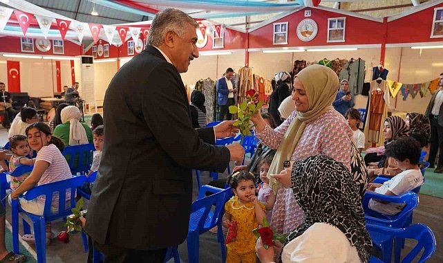 Kahta Belediyesi'nden Anneler Günü'ne özel anlamlı program