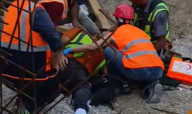 Kalıbın yan yatması sonucu 2 inşaat işçisi yaralandı