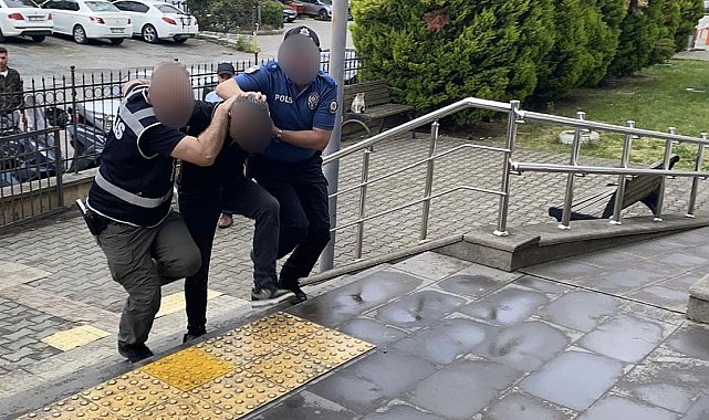 Karadeniz Ereğli'de 5 aracın camını kırarak hırsızlık yapan şüpheli tutuklandı
