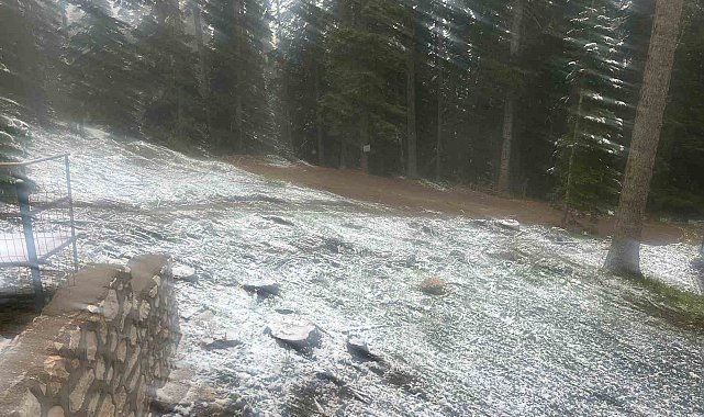 Kastamonu'da Mayıs ayının ortasında kar sürprizi