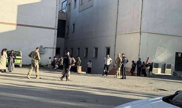 Kavgayı ayırmaya çalışırken canından oldu
