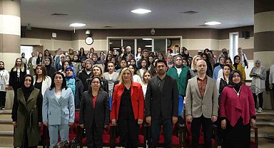 KBÜ'de Batı Karadeniz Ebeler Haftası sempozyumu düzenlendi