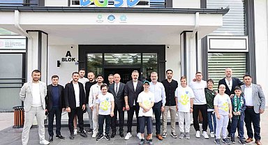Konyaspor'dan özel çocuklara ziyaret