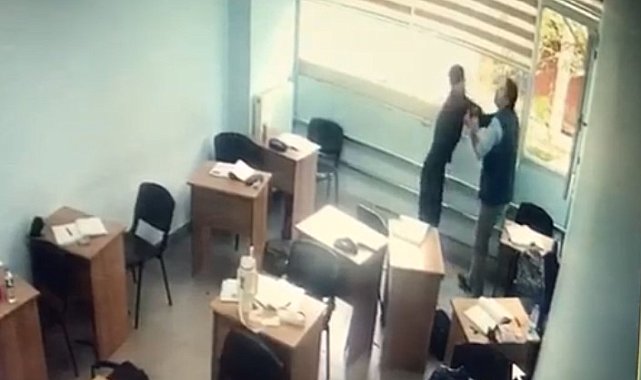 Kurs merkezinde dehşet anları kamerada: Sınıfa girip öğrenciye saldırdı