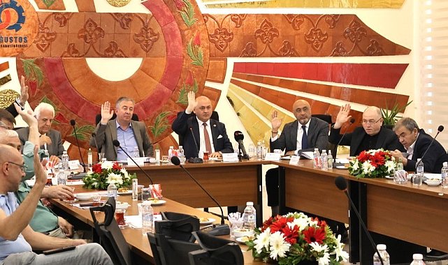Kütahya'da '30 Ağustos OSB Genel Kurulu Toplantısı' yapıldı, yeni dönem için hedefler belirlendi