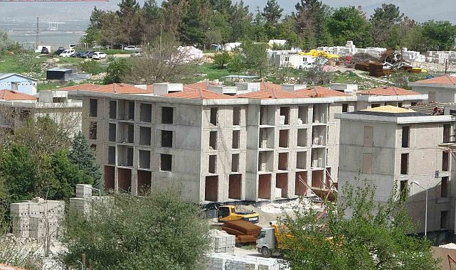 Malatya Akçadağ'da inşa çalışmaları rekor hızla sürüyor