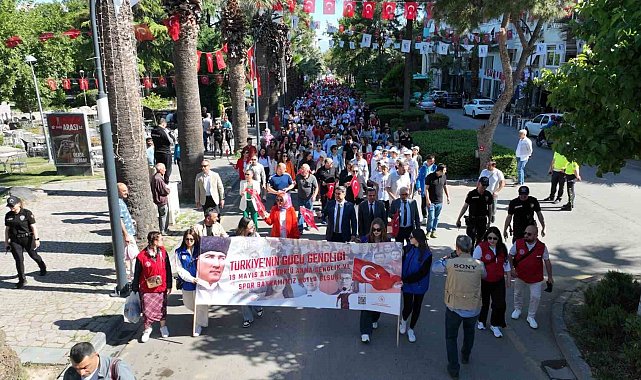 Manisa'da Gençlik Haftası ve 19 Mayıs coşkusu başladı