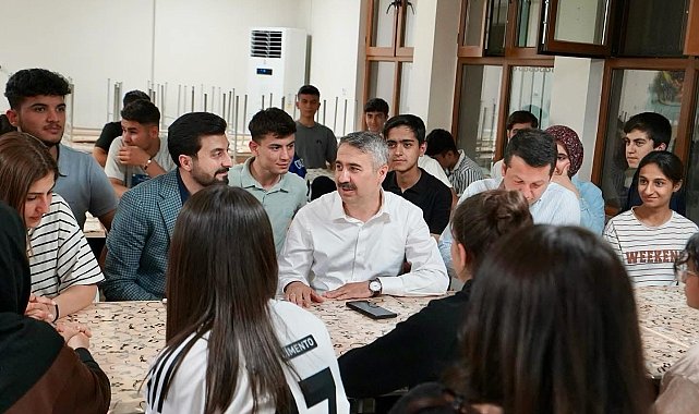Milletvekili Alkayış, gençlerle söyleyişide bir araya geldi