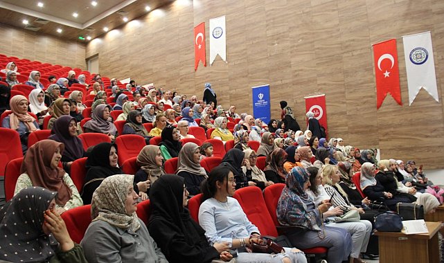 Muğla'da "fıtratın korunması ve aile" konulu konferans gerçekleştirildi