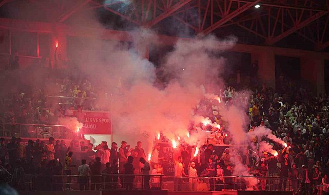 Muşspor, şampiyonluğunu coşkuyla kutladı