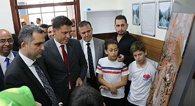 Öğrencilerin projeleri fuarda sergilendi