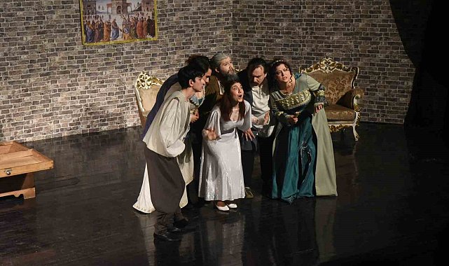 Öğrencilerinden unutulmaz performans