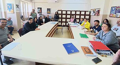 Öğretmen ve velilere 'En iyi Narkotik Polisi Anne' eğitimi