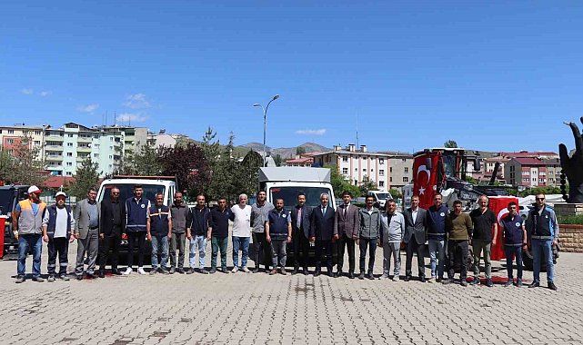 Oltu Belediyesi hizmet filosunu güçlendirdi