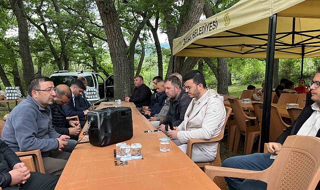Protokol ve öğrencilerinin katılımıyla yağmur duası yapıldı