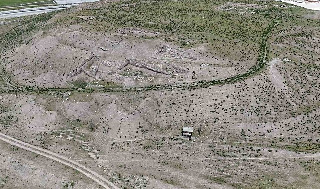 "Eskişehir'in tarihi özeti" Şarhöyük'te arkeolojik çalışmalar devam ediyor