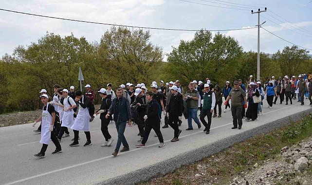 "Orman Benim" kampanyasıyla Kütahya'da ormanlara sahip çıkıldı