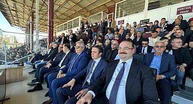 Rektör Hacımüftüoğlu, Erzurumspor'u yalnız bırakmadı